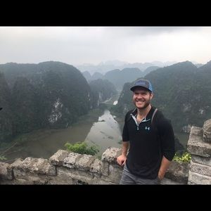 Meet your Posher, Joseph